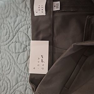 Woman's New High Rise fitted dress pants size 8 R